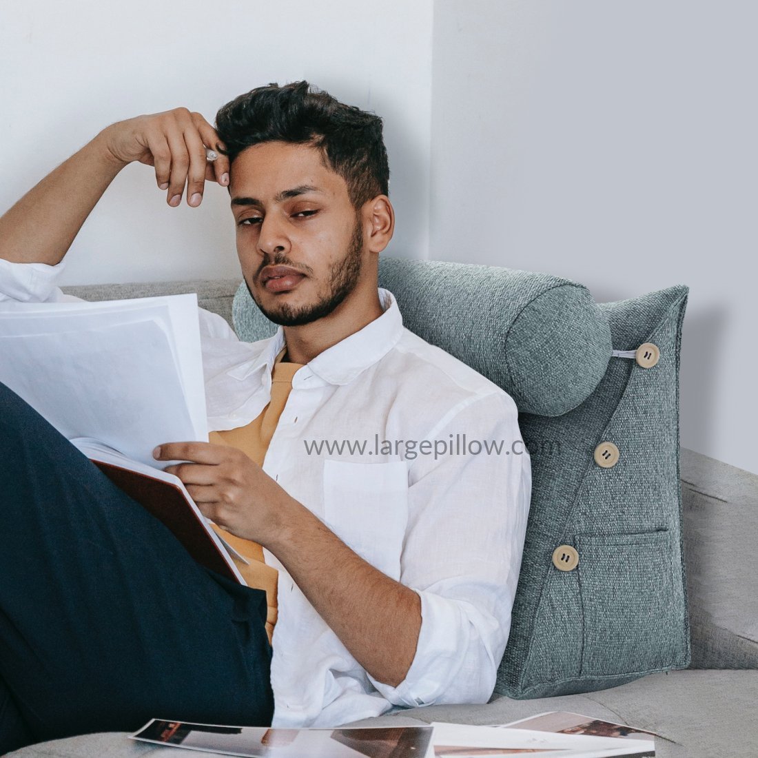 Coussin de lecture pour lit 